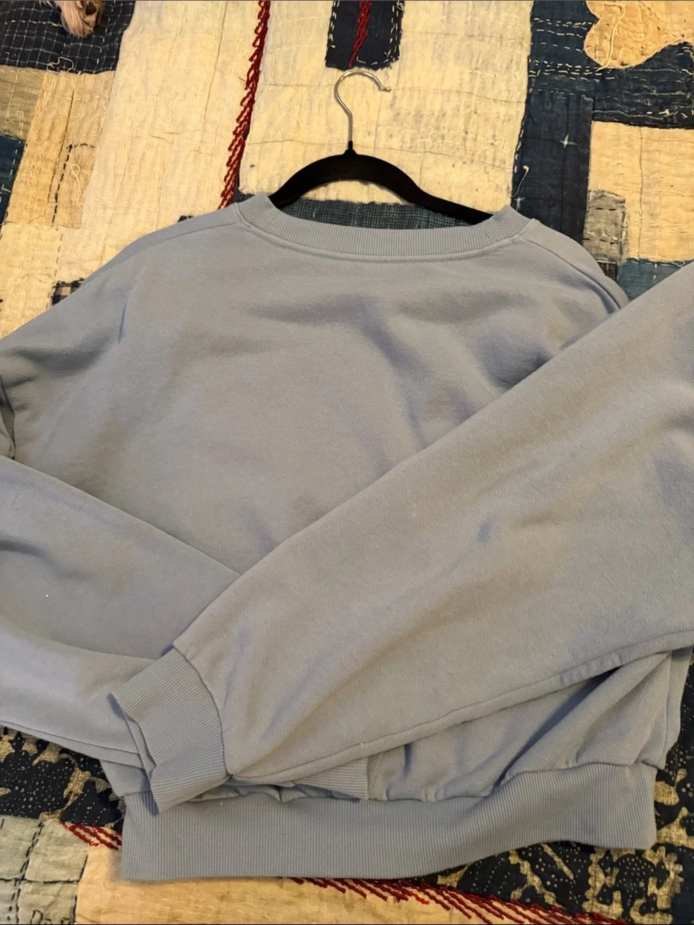 ALO cropped Accolade crewneck/celestial blue Size large